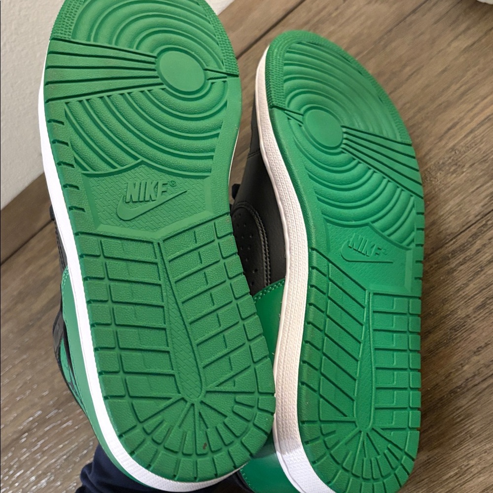 EUC Nike Air [Jordan] Access High-Top Black Verde Green Sneakers Shoes Men's 11 - Picture 11 of 12